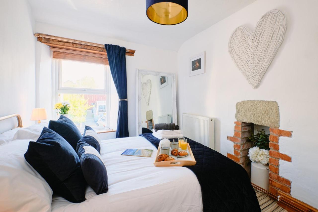 Finest Retreats - Scallop Cottage Porthleven Exterior photo